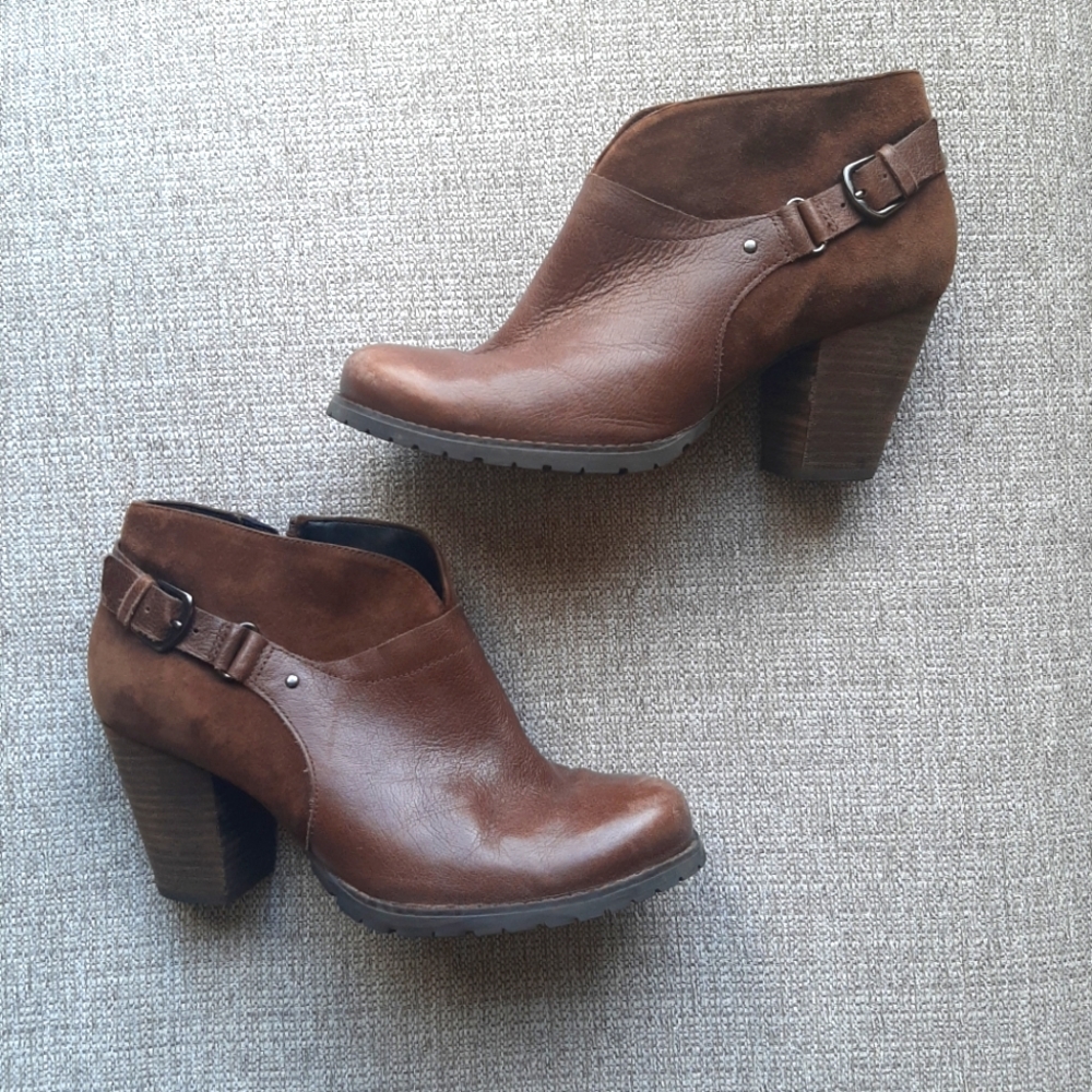 Clarks Brown Genuine Leather and Suede Ankle Boots